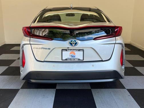 2017 Toyota Prius Prime Plus