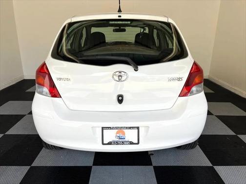 2011 Toyota Yaris Base