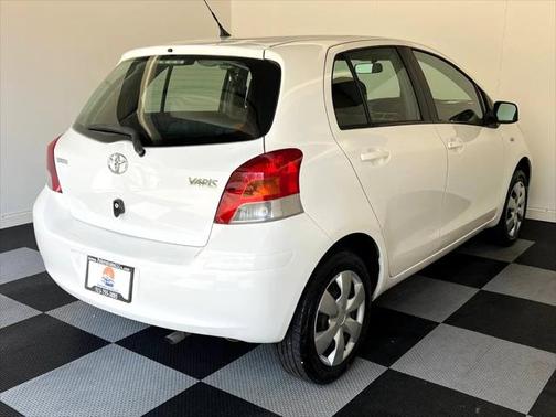 2011 Toyota Yaris Base