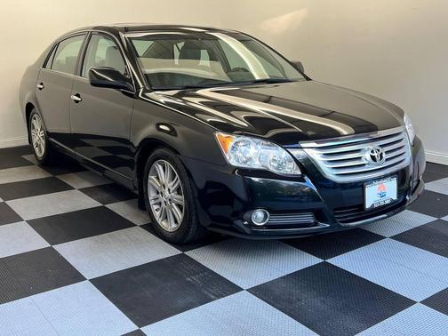 2010 Toyota Avalon Limited