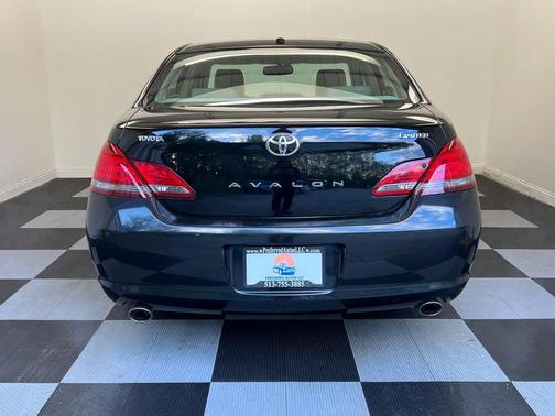 2010 Toyota Avalon Limited