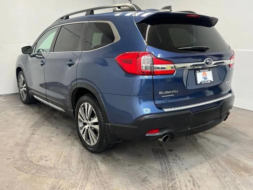 2020 Subaru Ascent Limited 8-Passenger