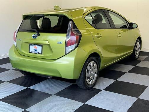 2015 Toyota Prius c Two