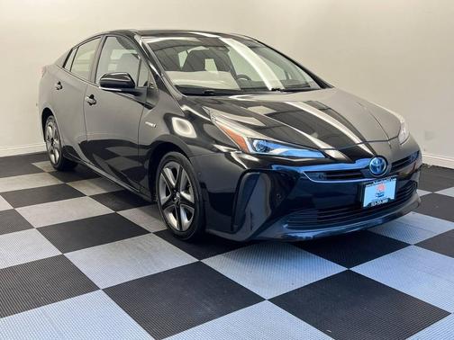 2021 Toyota Prius XLE