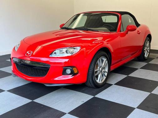 2014 Mazda MX-5 Miata Sport