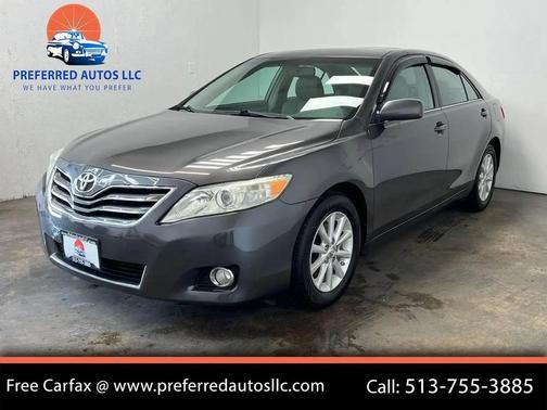GRAY 2011 Toyota Camry XLE