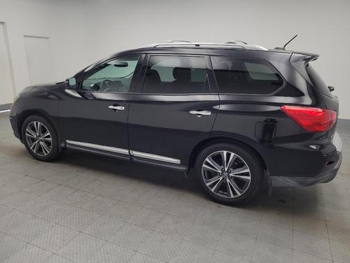 Magnetic Black Metallic 2017 Nissan Pathfinder Platinum