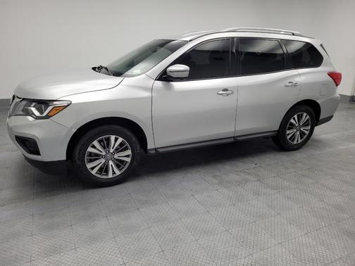 2019 Nissan Pathfinder SL