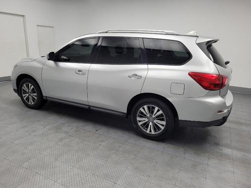 2019 Nissan Pathfinder SL