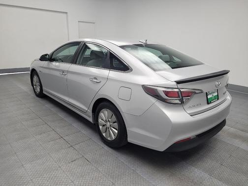 2016 Hyundai SONATA Hybrid SE