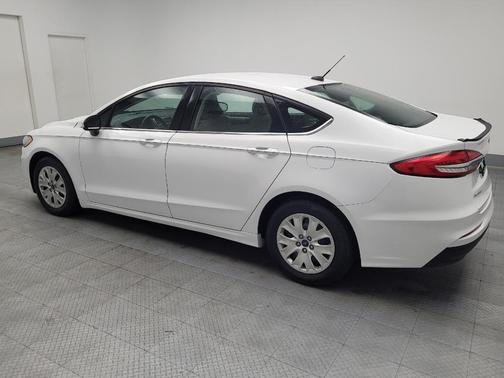 2019 Ford Fusion S