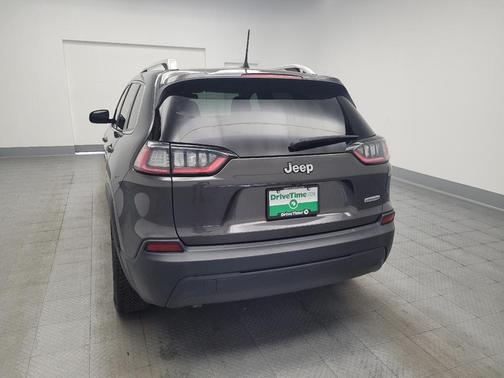 Granite Crystal Metallic Clearcoat 2019 Jeep Cherokee Latitude Plus