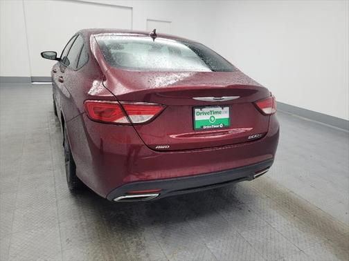 2015 Chrysler 200 S