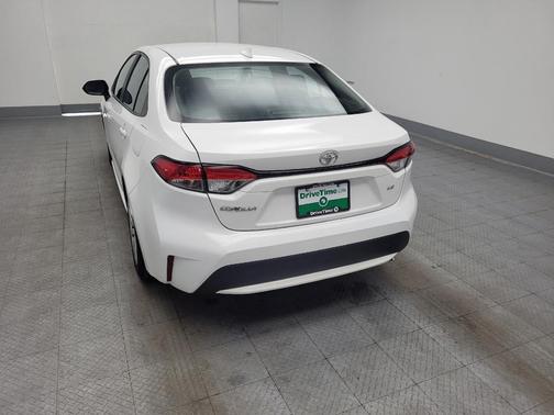 White 2022 Toyota Corolla LE