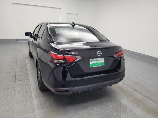 2020 Nissan Versa 1.6 SV