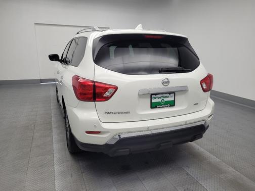 2019 Nissan Pathfinder S