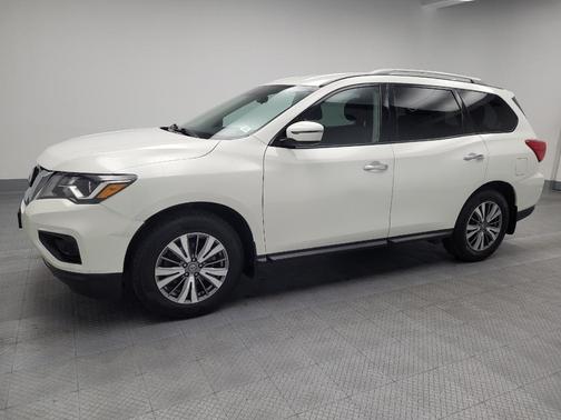 2019 Nissan Pathfinder S