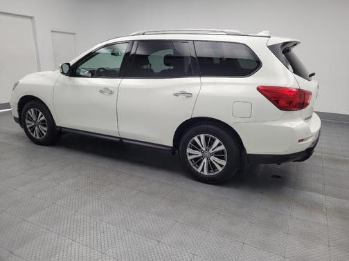 2019 Nissan Pathfinder S