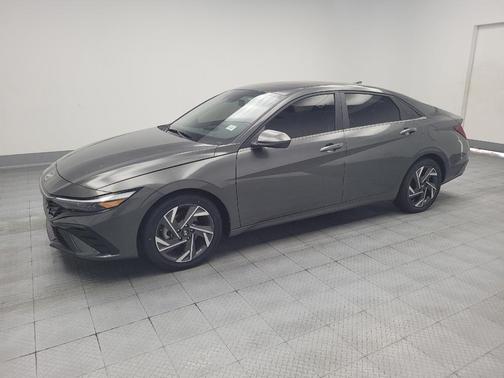 Gray 2024 Hyundai ELANTRA SEL