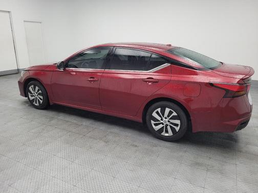 2023 Nissan Altima SR FWD