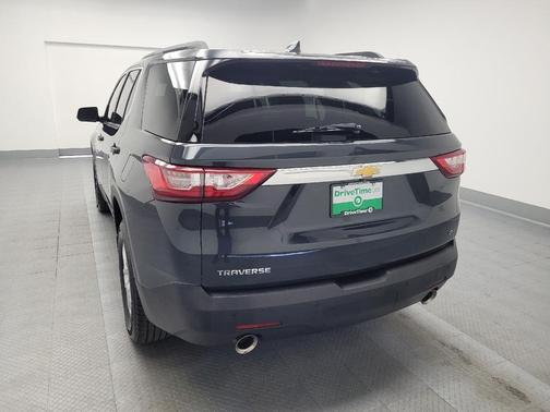 2020 Chevrolet Traverse LT Cloth