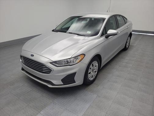 2019 Ford Fusion S