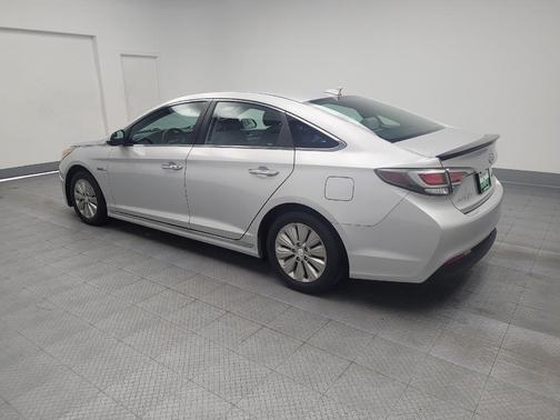 2016 Hyundai SONATA Hybrid SE