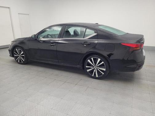 2020 Nissan Altima SR FWD