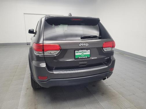 Granite Crystal Metallic Clearcoat 2019 Jeep Grand Cherokee Limited