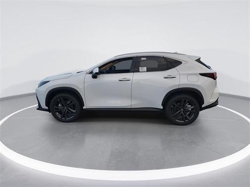 2026 Lexus NX 450h+ Luxury