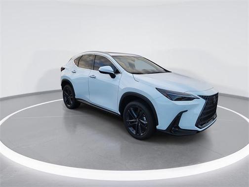 2026 Lexus NX 450h+ Luxury