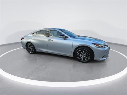2024 Lexus ES 350 Base