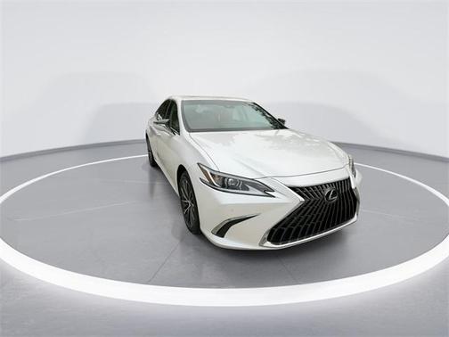 2023 Lexus ES 300h Base