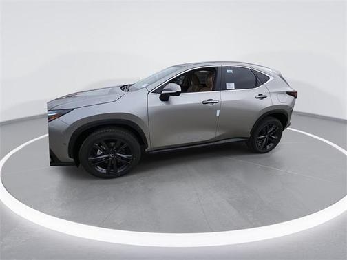 2026 Lexus NX 450h+ Luxury
