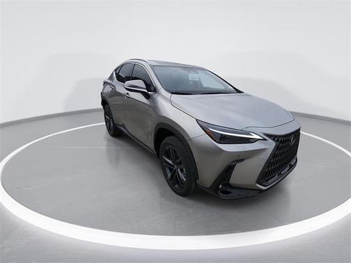 2026 Lexus NX 450h+ Luxury