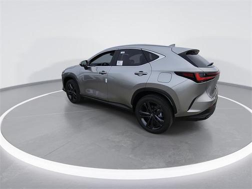 2026 Lexus NX 450h+ Luxury