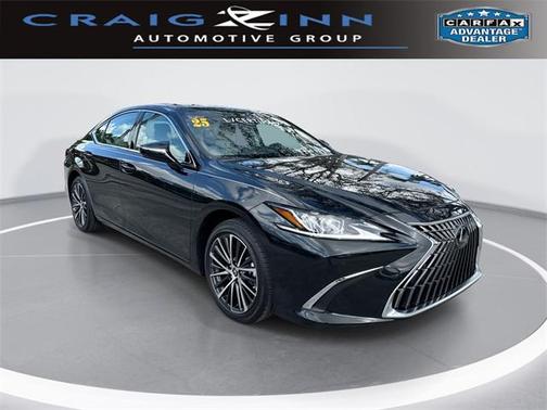 2025 Lexus ES 300h Base