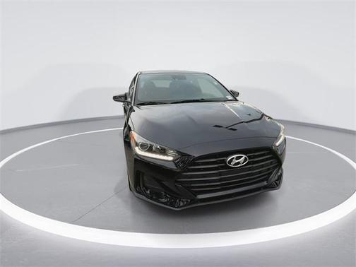 2020 Hyundai Veloster 2