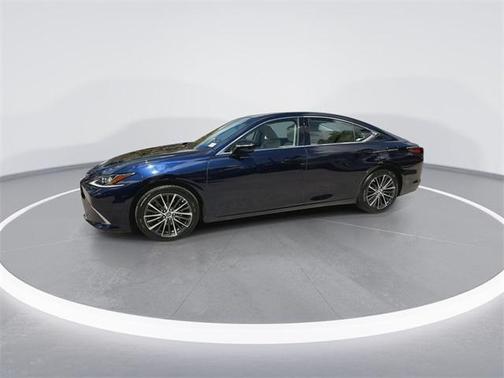 2022 Lexus ES 350 Base