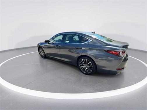 2023 Lexus ES 350 Base