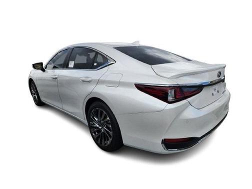 2025 Lexus ES 300h Ultra Luxury