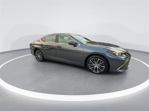 2023 Lexus ES 250 Base