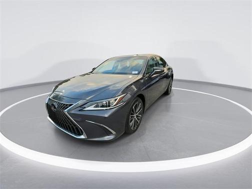 2023 Lexus ES 250 Base