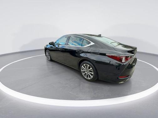 2023 Lexus ES 350 Base
