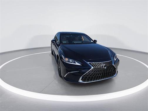 2025 Lexus ES 300h Base