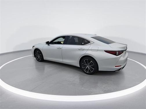 2025 Lexus ES 350 Base