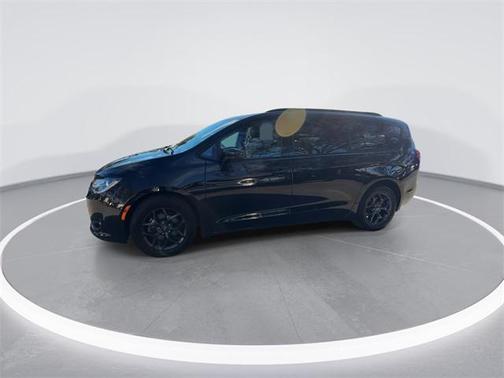 2019 Chrysler Pacifica Touring-L Plus