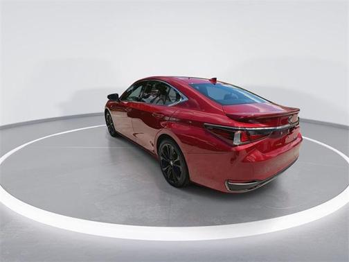 2022 Lexus ES 300h F SPORT