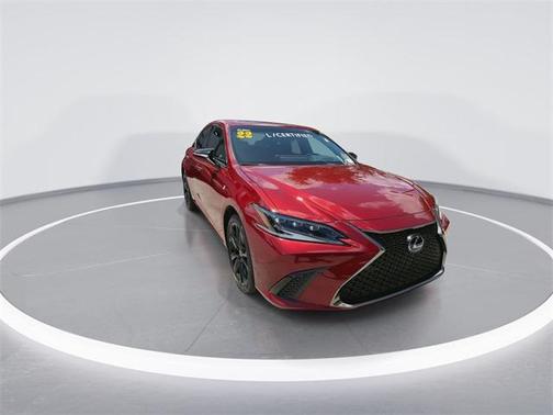 2022 Lexus ES 300h F SPORT