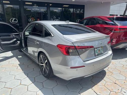 2022 Honda Civic Touring